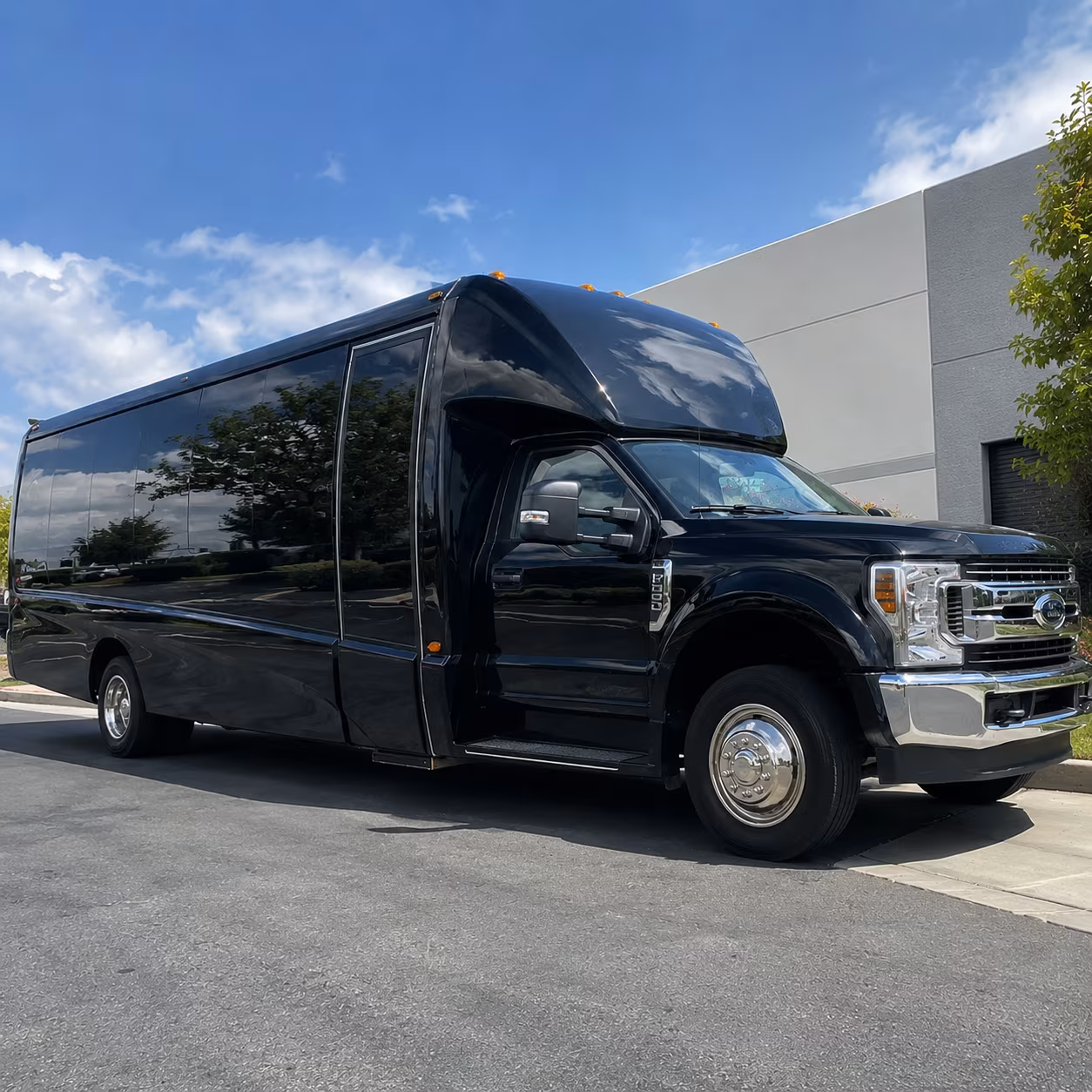 easily book transportation for your next airport transfer 4