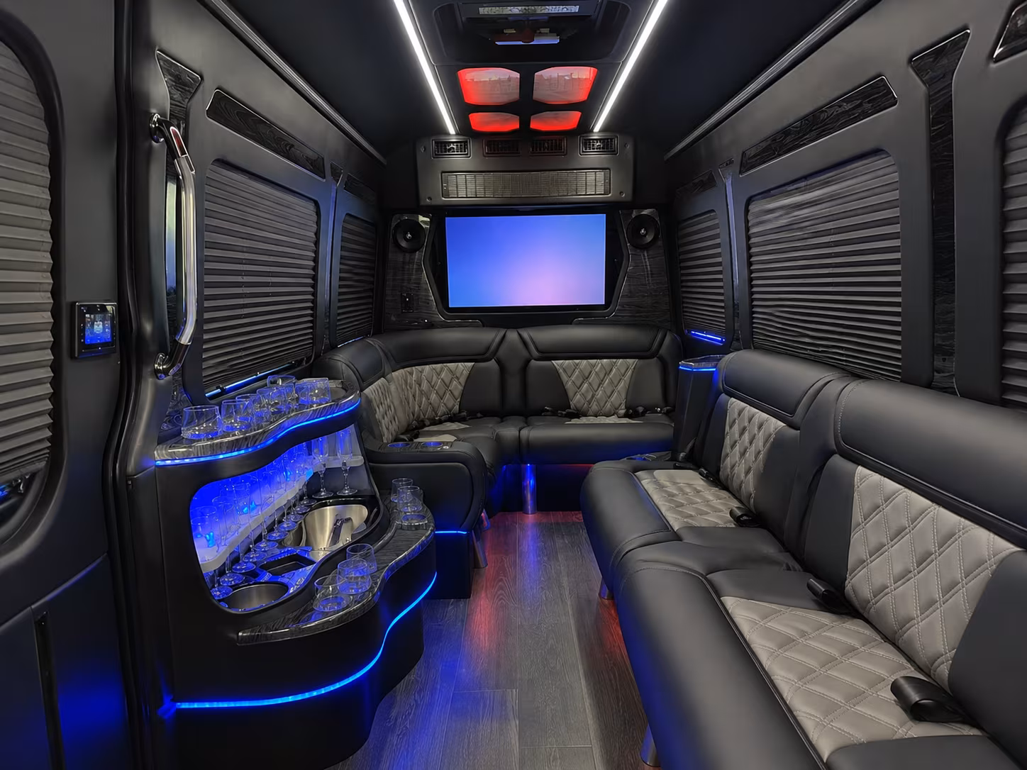 easily book transportation for your next bachelor or bachelorette party 3
