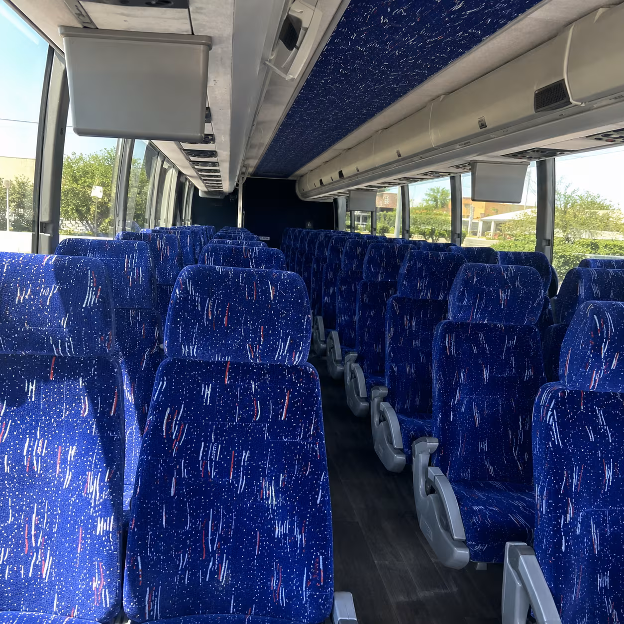 easily book transportation for your next bachelor or bachelorette party 4