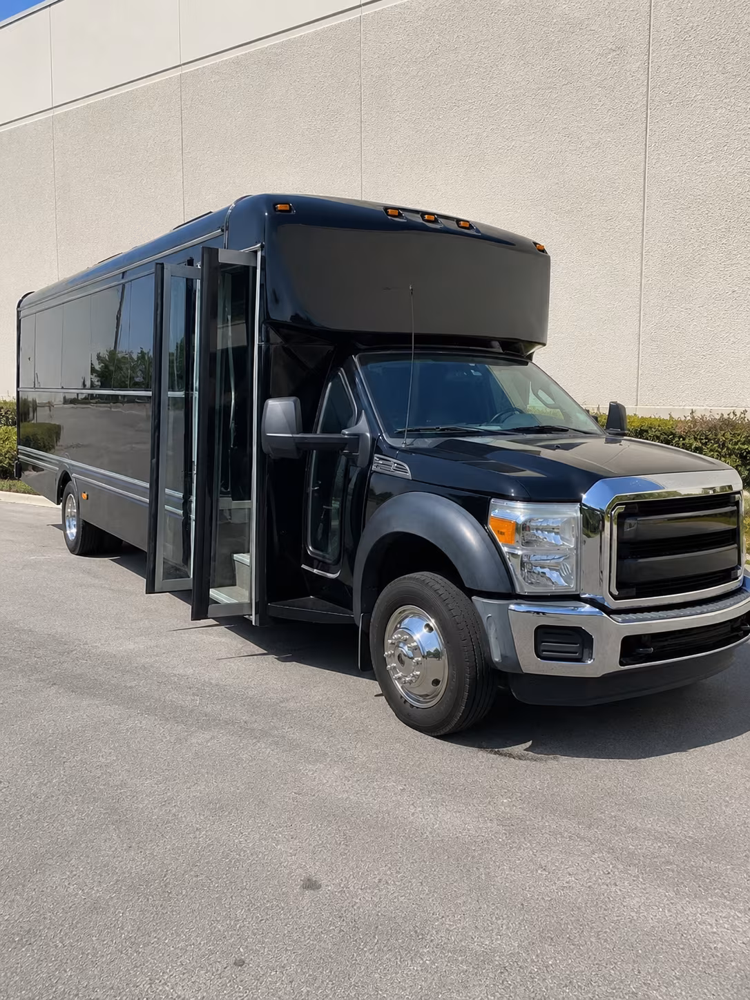 macon sporting event party bus rental
