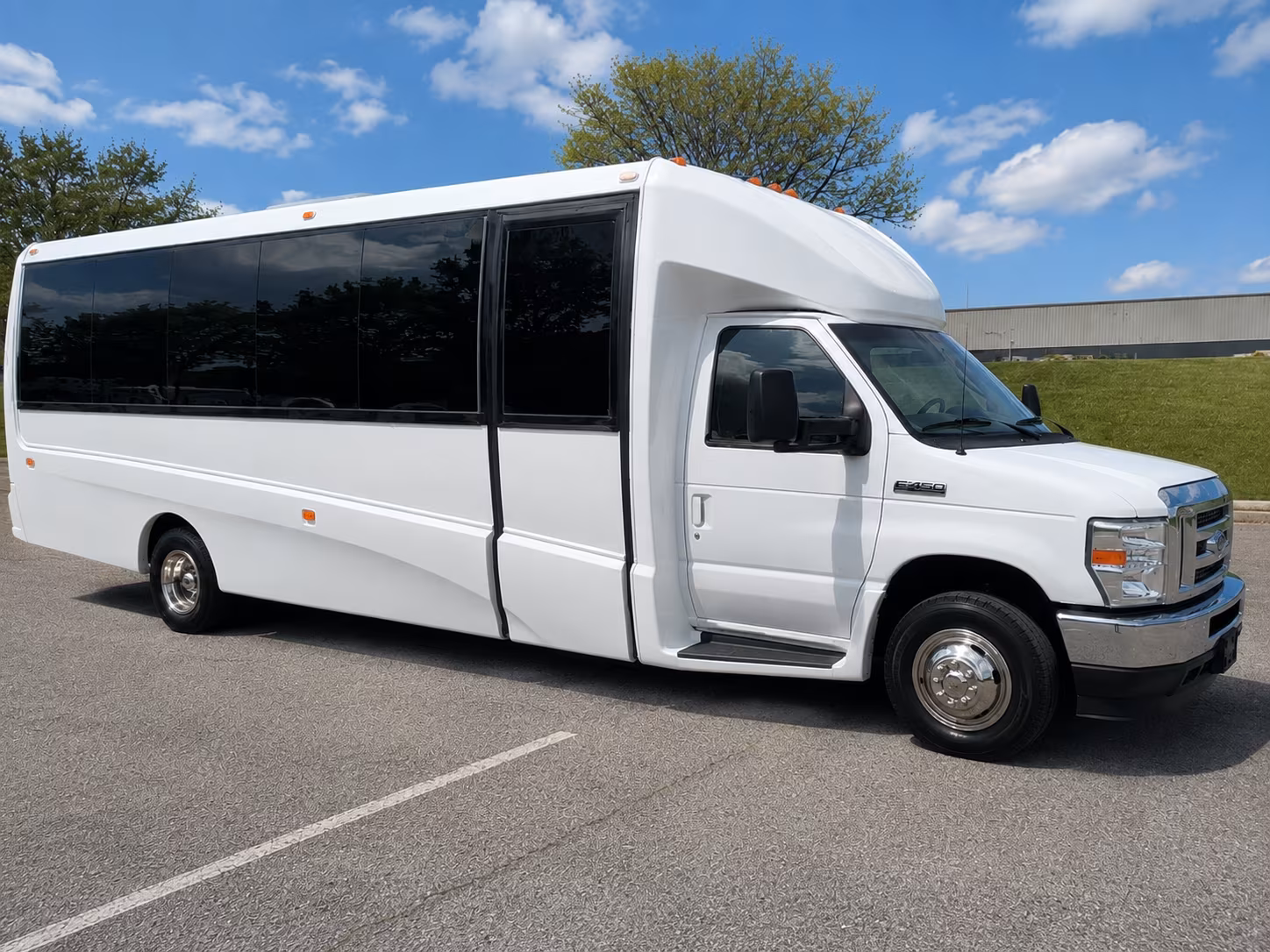 minibus rentals for macon rehearsal dinners and day before events