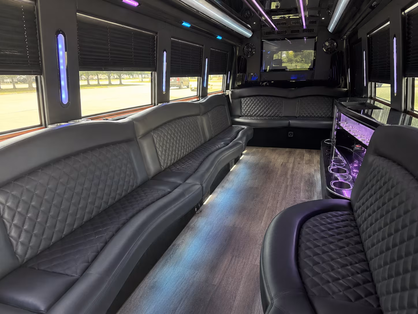 party buses for bachelorette wine tours around macon georgia
