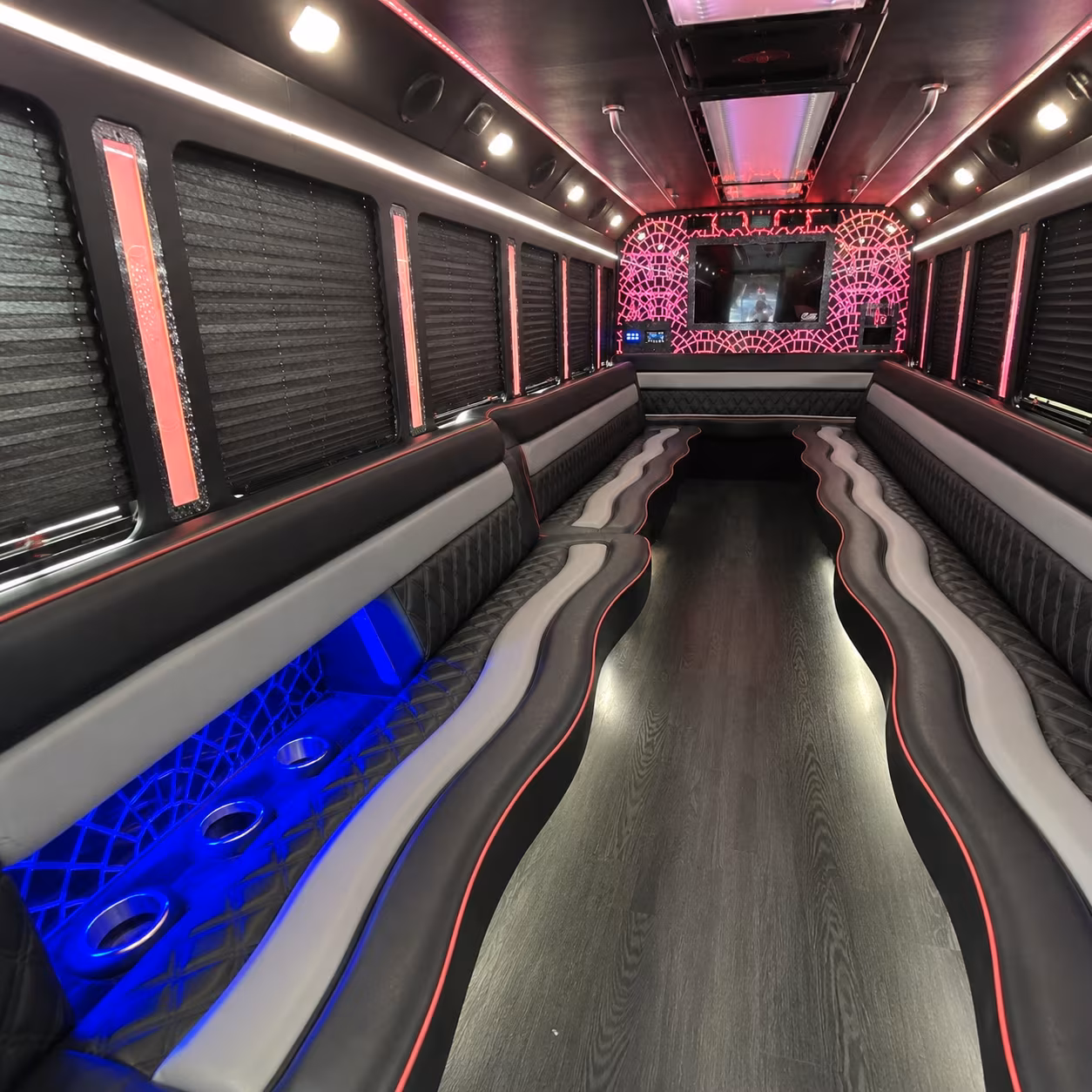 why rent using maconminibuscompany com
